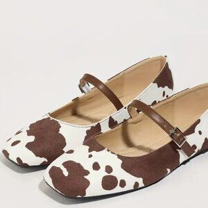 💚 Cow Print Mary Jane Flats – Brown & White – Women’s Size 9.5